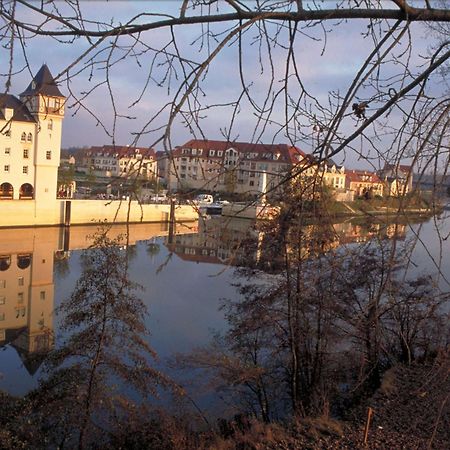 Ibis Budget Cergy St Christophe Екстериор снимка